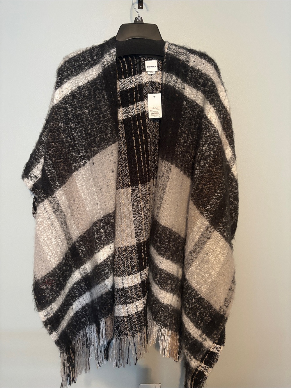 Cozy Black & Gray Plaid Open-Front Women’s Sweater Poncho NWT